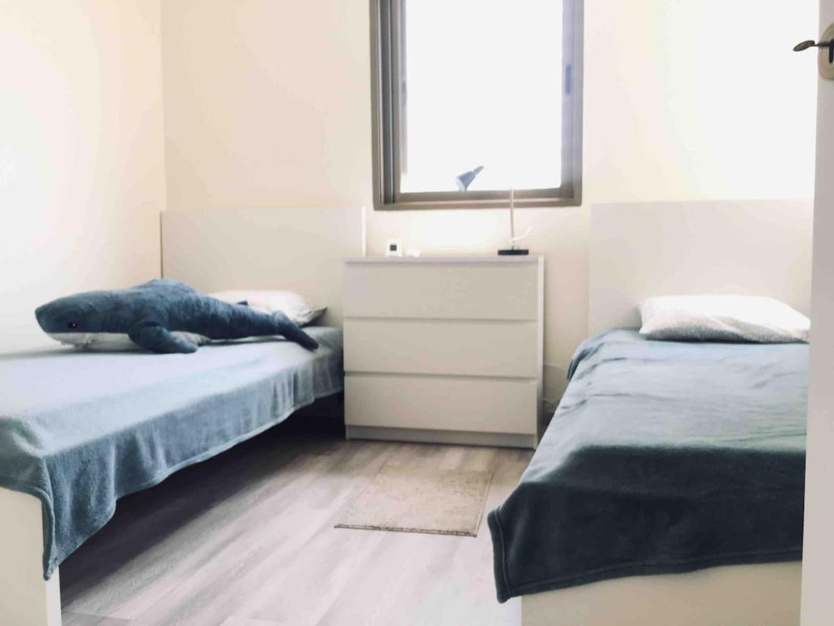 2 Bdr Nitza Appartment With Balkony Netanya Esterno foto